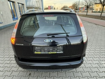 Ford Focus II 2010 Ford Focus Lift 1.8B 2010r GHIA Climatronic Tablet, zdjęcie 10