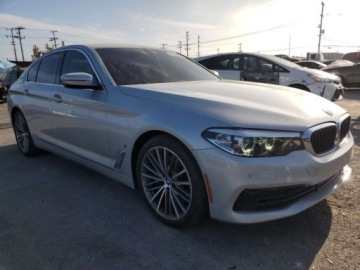 BMW Seria 5 G30-G31 2019 BMW Seria 5 530e 2019 2.0l 2.0 Hybryda 248KM, zdjęcie 4