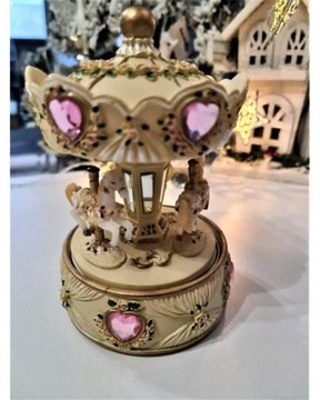 КАРУСЕЛЬ ОРНАМЕНТ С МУЗЫКАЛЬНОЙ ШКАТУЛКОЙ И ЛОШАДЯМИ ПОНИ, модель II