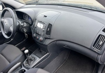 Hyundai i30 I CW 1.6 DOHC CVVT 126KM 2009 Hyundai i30 1.6Benz.126KM Klima Alufelgi ESPKurtyny Pelen Serwis FAKTURA G, zdjęcie 7