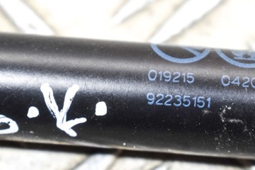 CHEVROLET CAMARO MK5 LEVÝ STRANA KRYT KUFRU VZPĚRA/TLAKOVAČ PLYNOVÝ 92235151 6