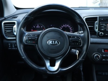 Kia Sportage III SUV Facelifting 1.7 CRDi 115KM 2016 Kia Sportage 1.7 CRDi, Salon Polska, zdjęcie 19