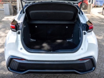 Toyota C-HR II SUV 1.8 Hybrid 140KM 2025 Od ręki - Style 1.8 Hybrid 140KM | Podgrzewane fotele!, zdjęcie 12