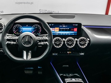 Mercedes GLA II Off-roader Facelifting 1.3 200 163KM 2025 MERCEDES-BENZ GLA 200 AMG Line Suv 1.3 (163KM) 2025, zdjęcie 7