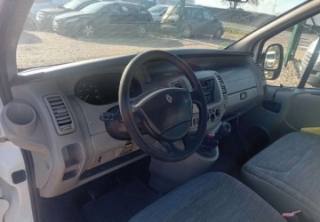 Renault Trafic II Kabina 2.0 dCi 90KM 2009 Renault Trafic Renault Trafic 2.0 Diesel 90KM, zdjęcie 18