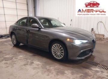 Alfa Romeo Giulia II Sedan Facelifting 2.0 Turbo 280KM 2023 Alfa Romeo Giulia Sprint 2023 2.0 Benzyna 280KM