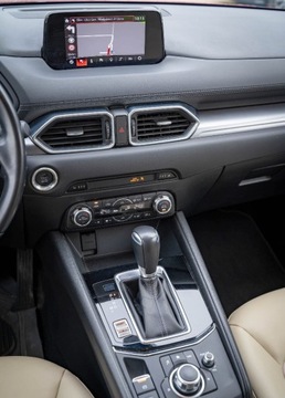 Mazda CX-5 II SUV 2.5 SKY-G 194KM 2017 Mazda CX-5 Mazda CX-5 2.5 Skyactiv FWD 194KM 2.5 Benzyna 194KM, zdjęcie 13