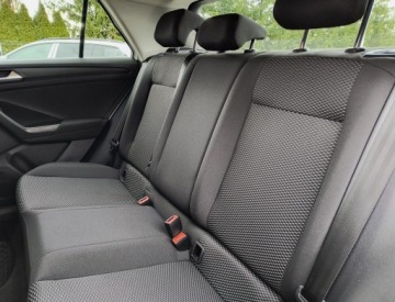 Volkswagen T-Roc I SUV 1.0 TSI 110KM 2021 Volkswagen T-Roc 1.0 TSI Life, 110KM, Salon PL, zdjęcie 22