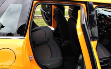 Mini One II 2015 MINI ONE 1.2 i Podgrzewane fotele Tempomat 1 rok gwarancji w cenie, zdjęcie 13