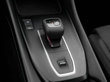 Nissan Qashqai III Crossover 1.3 DIG-T MHEV 158KM 2023 Nissan Qashqai FZ8364T#1.3 DIG-T mHEV N-Connecta, zdjęcie 17