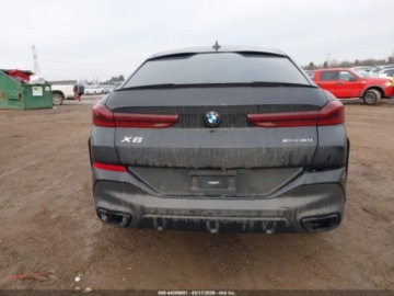 BMW X6 G06 2021 BMW X6 xDrive40i 2021 3.0 Benzyna 335KM, zdjęcie 4