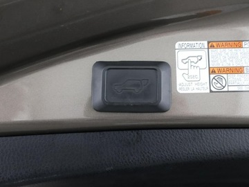 Toyota RAV4 IV MPV Facelifting 2.5 Hybrid 197KM 2016 Toyota RAV-4 4x4 półskóra navi kamera grzane, zdjęcie 37