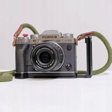 UCHWYT DO KAMERY FUJIFILM X-75 PŁYTA MONTAŻOWA EASY HOOD