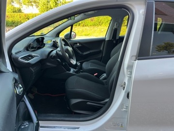 Peugeot 208 I Hatchback 5d Facelifting 1.6 BlueHDi 100KM 2017 Peugeot 208 1.6 diesel 99 KM zarej w PL zadbany mozliwa zamiana, zdjęcie 17