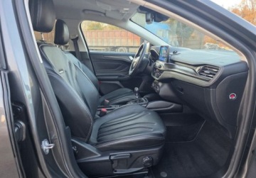 Ford Focus IV Kombi 2.0 EcoBlue 150KM 2019 Ford Focus SW 2.0Dieselful wersja VignaleBezwypadkowy jak nowy 2.0 Diesel, zdjęcie 12