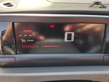 Citroen C4 Cactus Crossover 1.2 PureTech 82KM 2016 Citroen C4 Cactus 1,2 benz 82KM klima elektryka alu panorama kamera navi o, zdjęcie 14