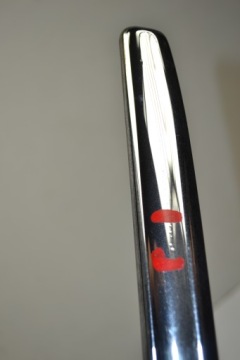 Mercedes W116 Накладка на заднюю дверь, хром