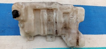 BMW SERIA 5 E39 SEDAN ZBIORNICZEK PŁYNU DO SPRYSKIWACZY 8354941