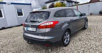 Ford Focus III Kombi 1.6 EcoBoost 150KM 2014 Ford Focus Ford Focus 1.6 Benzyna 150KM, zdjęcie 6