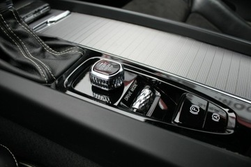 Volvo XC60 II Crossover D4 190KM 2017 Volvo XC 60 R-DESIGN 2.0 D4 190KM AWD Salon PL GWARANCJA SelectCar+ FV23%, zdjęcie 20