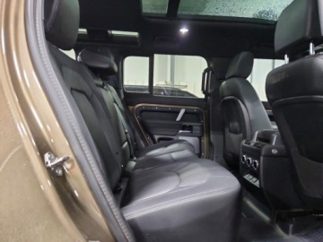 Land Rover Defender IV (L663) 2024 Land Rover Defender 110 X-Dynamic SE 2024 3.0 Benzyna 395KM, zdjęcie 11