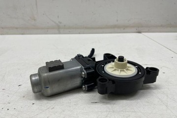 MOTOREK OKNO PŘEDNÍCH PRAVÝCH DVEŘE KIA NIRO 82450G5000 1.6L HYBRID