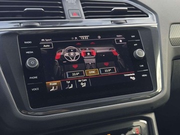 Volkswagen Tiguan II SUV Facelifting 1.5 TSI 150KM 2022 Volkswagen Tiguan R-Line Kamera Cofania ACC Led Matrix Hak Faktura Vat 23, zdjęcie 24