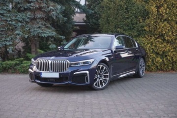 BMW Seria 7 G11-G12 Sedan Facelifting 3.0 730d 286KM 2022 BMW Seria 7 Bezwypadek SalonPL Front PPF Laser Kamery ACC xDrive FV23
