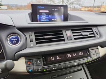Lexus CT Hatchback 5d Facelifting 200h 136KM 2017 Lexus CT 1.8 Hybryda 136KM Prestige AT Kamera Tempomat Salon PL 1.8, zdjęcie 18
