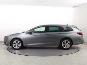 Opel Insignia II Sports Tourer 2.0 CDTI 170KM 2019 Opel Insignia 2.0 CDTI, Salon Polska, Serwis ASO, zdjęcie 2