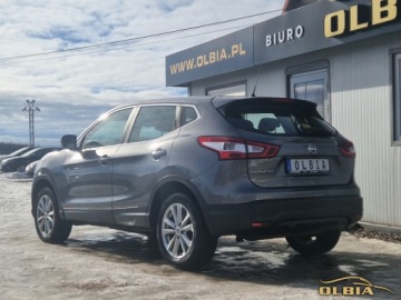 Nissan Qashqai II Crossover 1.2 DIG-T 115KM 2014 Nissan Qashqai Led,Kamera cofania,Nawigacja 1.2 Benzyna 116KM, zdjęcie 6