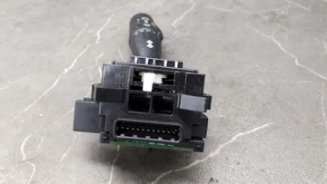 17E018 PŘEPÍNAČ SVĚTEL MITSUBISHI COLT VI