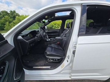 Jeep Grand Cherokee IV 2022 Jeep Grand Cherokee Overland 2022 3.6l 3.6 Benzyna 293KM, zdjęcie 7