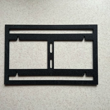 Домашний помощник для умного дома – установка на стену