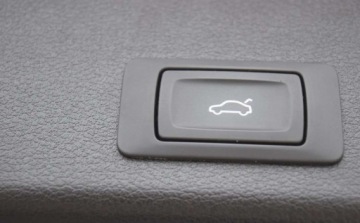 Audi A4 B9 Avant 2.0 40 TFSI 190KM 2019 Audi A4 Avant 2.0 TFSI 190 PS Mildhybrid Audi drive Select Ledy Navi Matrix, zdjęcie 36