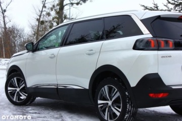 Peugeot 5008 II Crossover Facelifting 1.5 BlueHDi 130KM 2021 Peugeot 5008 Peugeot 5008 1.5 BlueHDi Allure SampS 1.5 Diesel 130KM, zdjęcie 8