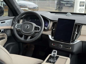 Volvo XC90 II 2026 VOLVO XC90 B5 AWD Ultra Dark Suv 2.0 (250KM) 2026, zdjęcie 4