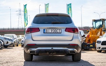 Mercedes GLC C253 2019 Mercedes-Benz GLC Mercedes-Benz Klasa GLC GLC 300 4Matic 258KM 2.0 Benzyna, zdjęcie 6