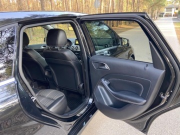 Mercedes Klasa B W246 Sports Tourer 180 BlueEFFICIENCY 122KM 2012 Mercedes-Benz Klasa B B180 Benzyna Super Kondycja Grzane Fotele Tempomat P, zdjęcie 33