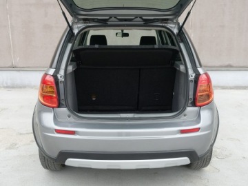 Suzuki SX4 I Hatchback Facelifting 1.6 VVT 120KM 2012 Suzuki SX4 1.6, zdjęcie 23