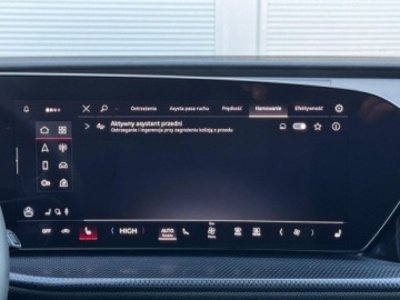 Audi Q5 II SUV Facelifting 2.0 40 TDI 204KM 2025 Audi Q5 Audi Virtual Cockpit , Adaptacyjny asystent predkosci , Reflektory, zdjęcie 22
