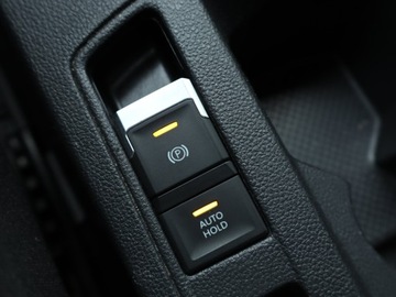 Volkswagen T-Roc I SUV 1.5 TSI ACT 150KM 2019 VW T-Roc 1.5 TSI, Salon Polska, Skóra, Navi, zdjęcie 17