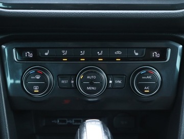 Volkswagen Tiguan II SUV 2.0 TSI 180KM 2018 VW Tiguan 2.0 TSI, Salon Polska, 4X4, DSG, Navi, zdjęcie 17