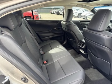 Lexus ES VII (XV70) Sedan 300h 218KM 2021 Lexus ES 300h Business Edition + 300h Busins Editi, zdjęcie 9