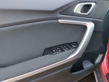 Kia XCeed Crossover Facelifting 1.5 T-GDi 140KM 2025 Kia XCeed 1,5T 140KM salon PL MSMTWINA18 1.5 Benzyna 140KM, zdjęcie 9