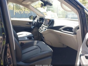 Chrysler Pacifica II 2024 Chrysler Pacifica Hybrid Select 2024 3.6l 3.6 Hybryda 260KM, zdjęcie 10