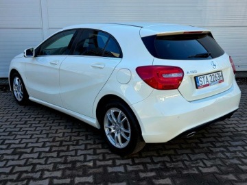 Mercedes Klasa A W176 Hatchback 5d Facelifting 180 122KM 2015 Mercedes A180 Aklasa 1,6 122KM 2Style Xenon, zdjęcie 8