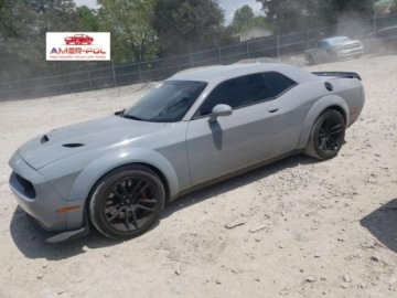 Dodge Challenger III 2021 Dodge Challenger rt scat pack, 2021r., 6.4L 6.4 Benzyna 485KM