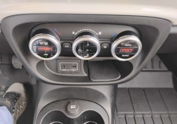 Fiat 500L Hatchback 5d Seria 4 1.4 T-Jet 120KM 2016 Fiat 500L 2016r, TREKKING, 1.4 Benzyna. Lekko uszkodzony bok. Jezdzi. 1.4, zdjęcie 15