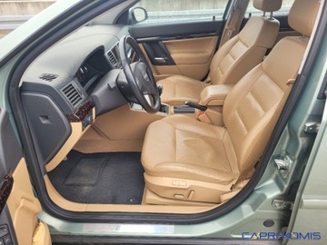 Opel Vectra C Sedan 2.2 i 16V 155KM 2004 Opel Vectra 2.2i Cosmo Plus Bezwypadkowa 2.2 Benzyna 155KM, zdjęcie 9